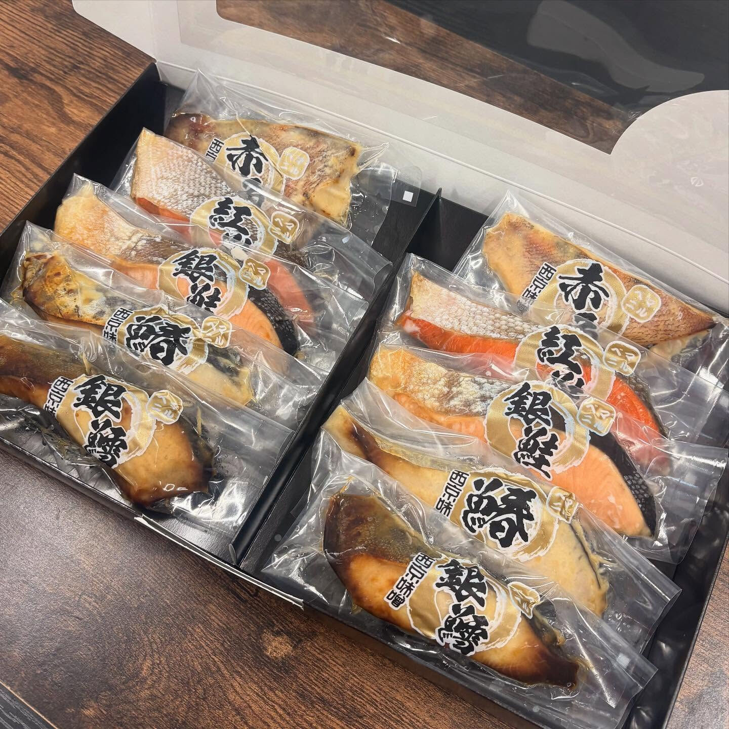 Amazon見る方は、カタカナで